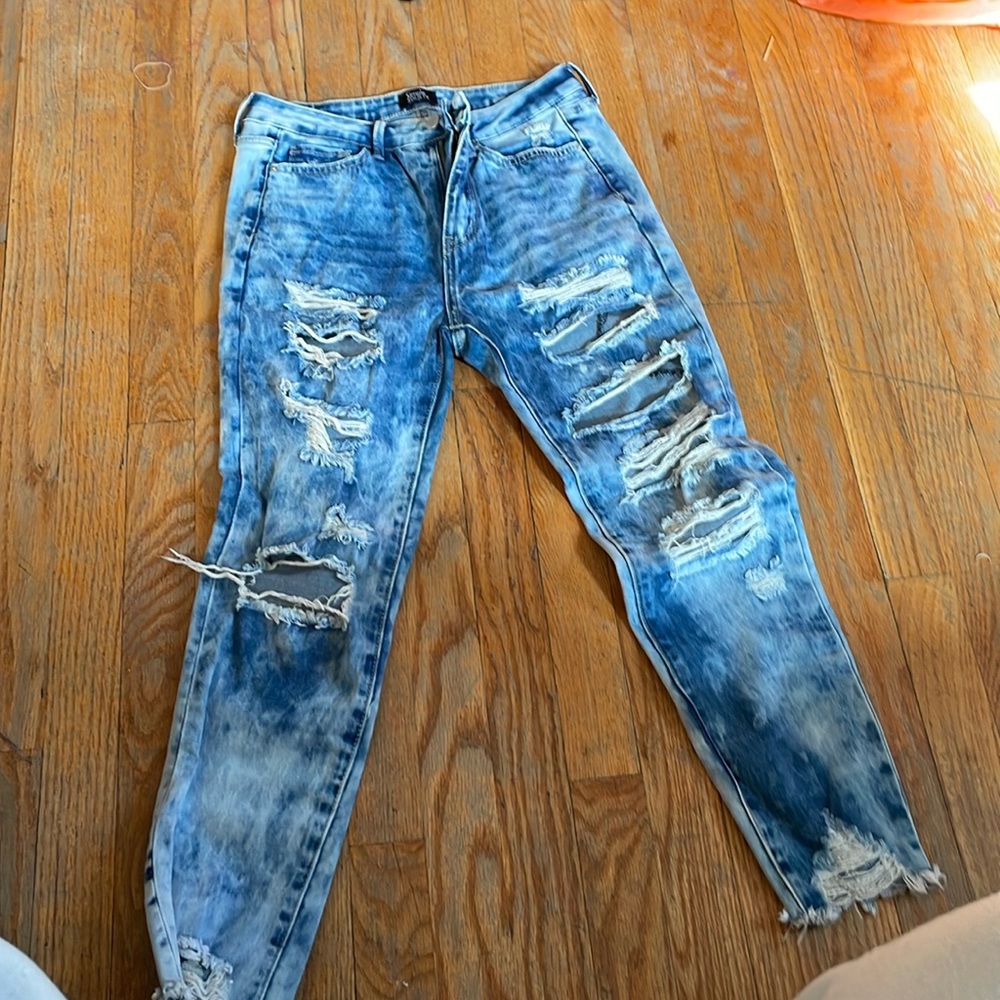 Jeans